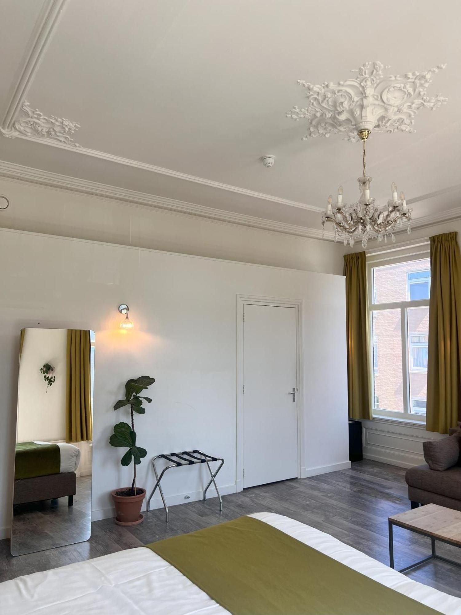 מידלבורג Hotel Loskade 45 מראה חיצוני תמונה