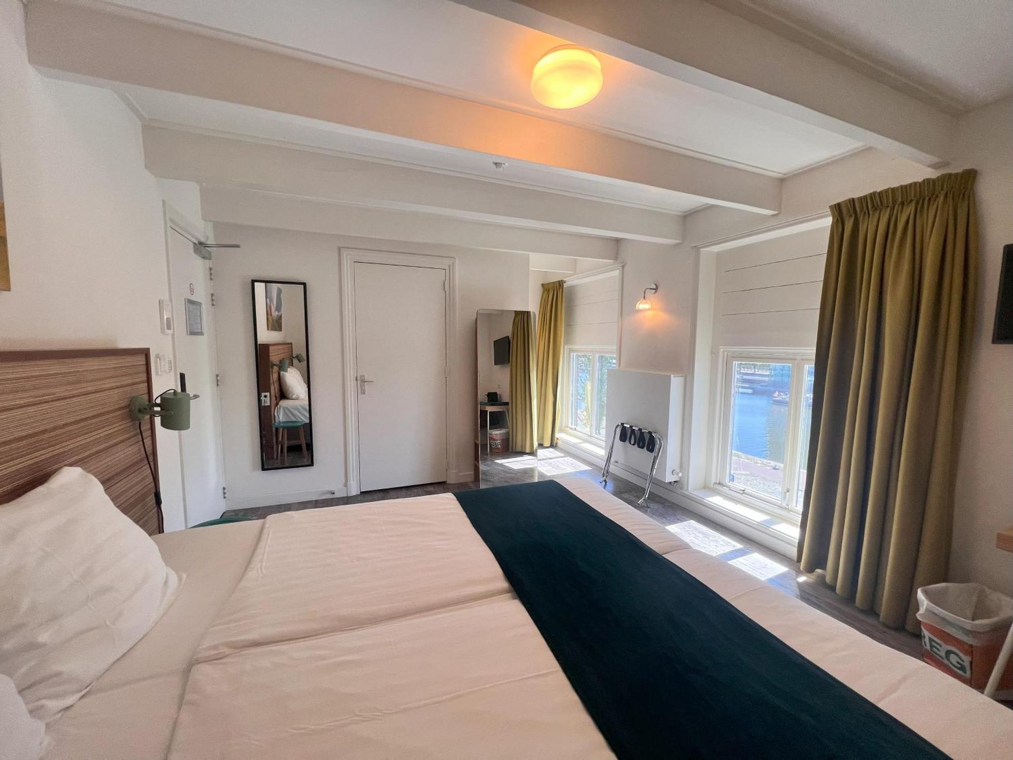 מידלבורג Hotel Loskade 45 מראה חיצוני תמונה